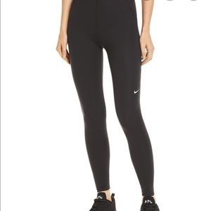 Nike high rise leggings